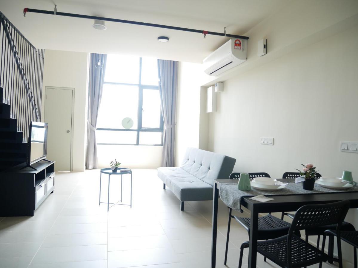 Tamarind Suites By Elite Stay ไซเบอร์จายา ภายนอก รูปภาพ