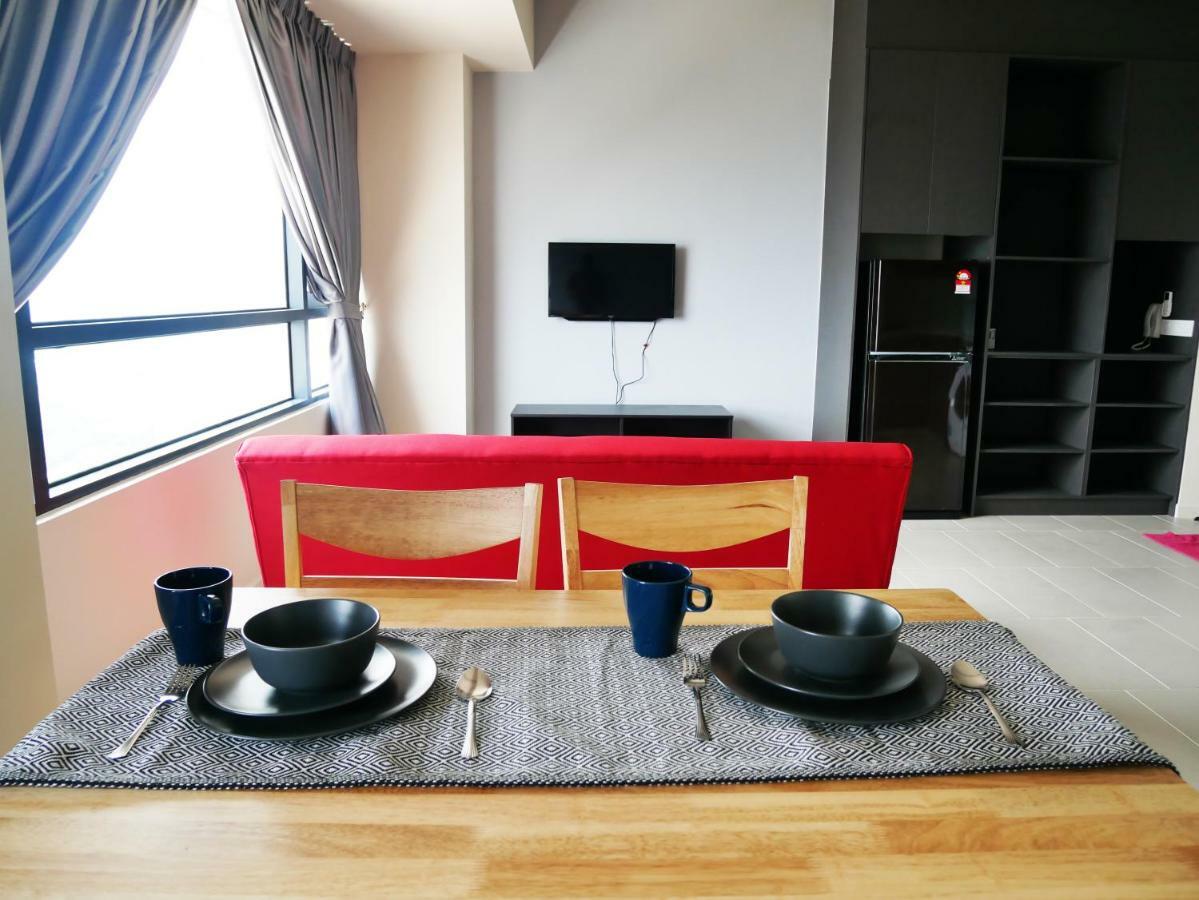 Tamarind Suites By Elite Stay ไซเบอร์จายา ภายนอก รูปภาพ