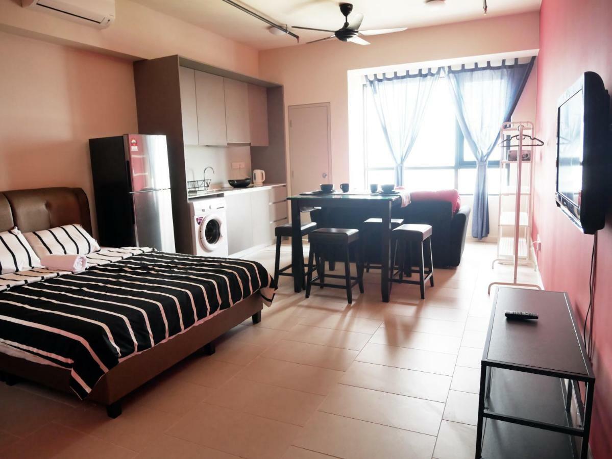 Tamarind Suites By Elite Stay ไซเบอร์จายา ภายนอก รูปภาพ