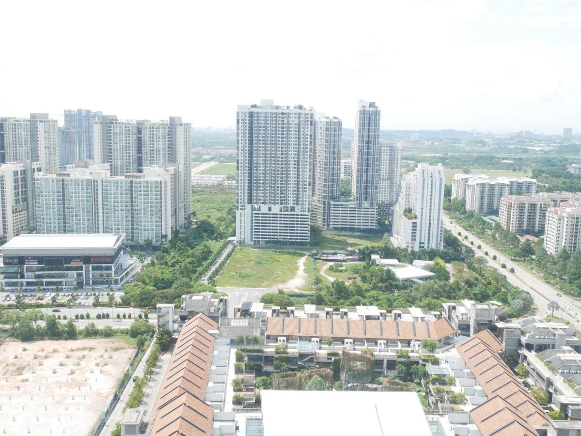 Tamarind Suites By Elite Stay ไซเบอร์จายา ภายนอก รูปภาพ